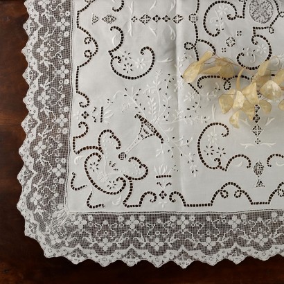 Placemat with Six Linen Napkins